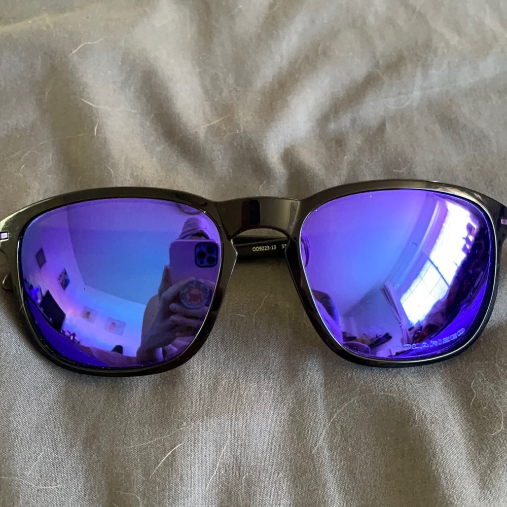 NWT Oakley Enduro